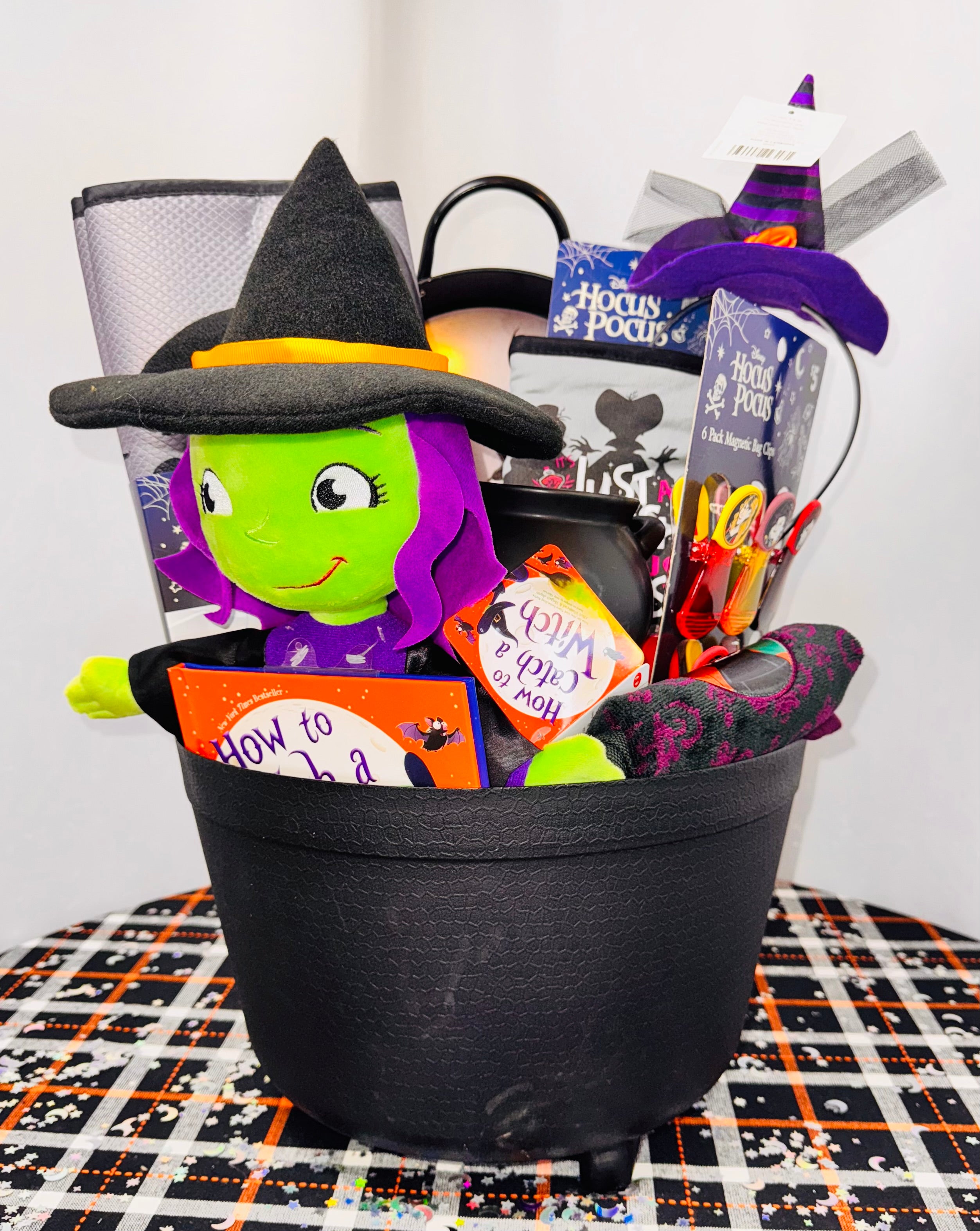 Hocus Pocus Boo Basket