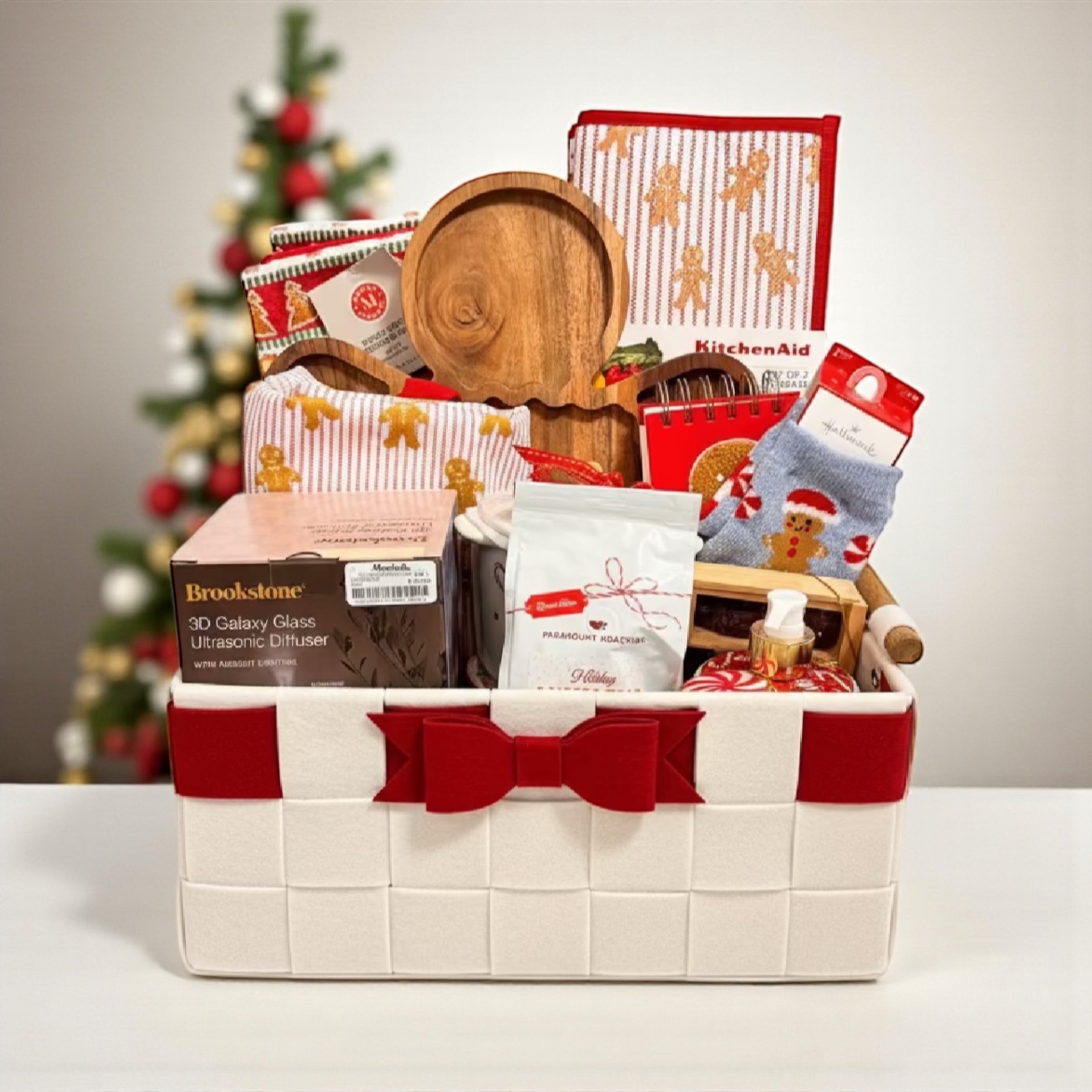 The Gingerbread Bliss Basket
